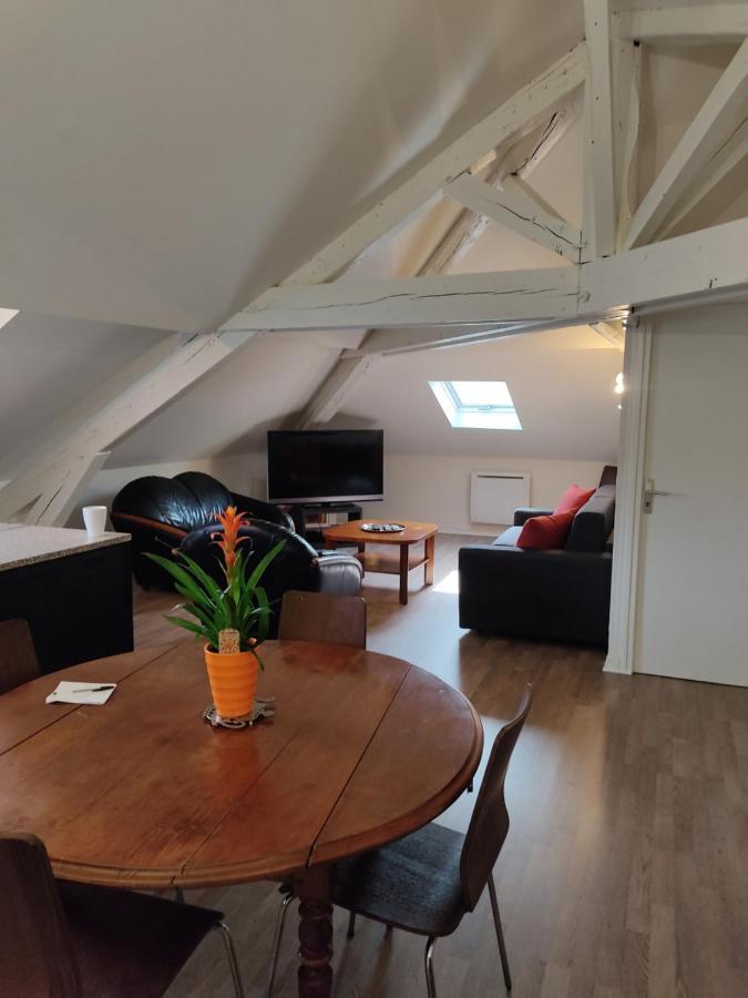 Grand T2 Climatise Tres Calme Apartment Perigueux Luaran gambar